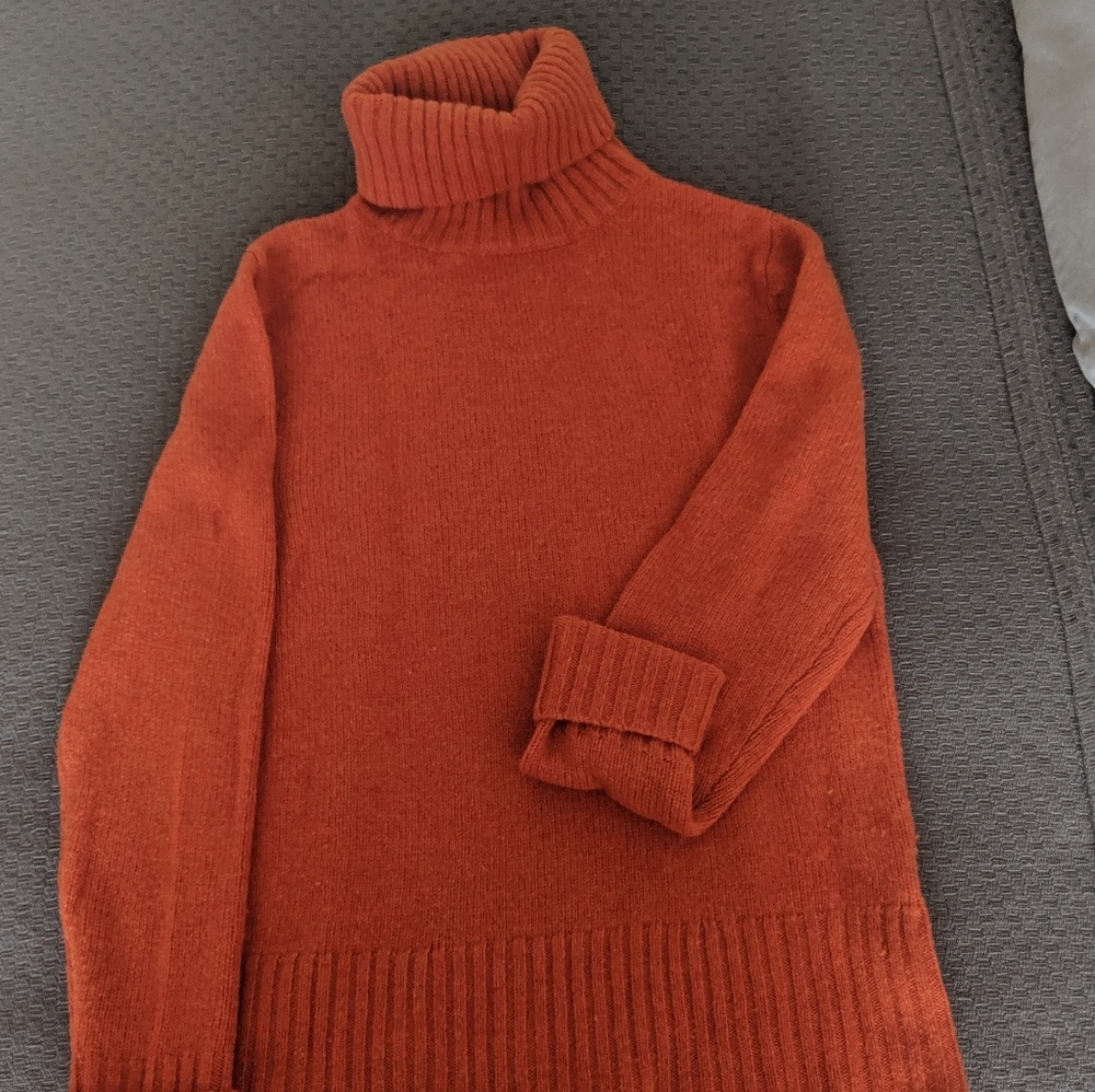 100% wool sweater